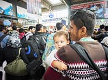 Германия до конца текущего года ожидает около миллиона беженцев, при этом все премьер-министры федеральных земель уже дали понять, что их возможности по размещению мигрантов почти исчерпаны Германия до конца текущего года ожидает около миллиона беженцев, при этом все премьер-министры федеральных земель уже дали понять, что их возможности по размещению мигрантов почти исчерпаны