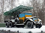 Жителей Новосибирска, "украшавших" памятники украинскими флагами и свастикой, отправили за решетку Жителей Новосибирска, "украшавших" памятники украинскими флагами и свастикой, отправили за решетку