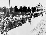 В Германии 91-летнюю женщину обвиняют в причастности к убийству 260 тысяч человек в Освенциме В Германии 91-летнюю женщину обвиняют в причастности к убийству 260 тысяч человек в Освенциме