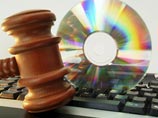 Краснодарский суд оштрафовал антифашистку за исторические фотографии и карикатуры со свастиками Краснодарский суд оштрафовал антифашистку за исторические фотографии и карикатуры со свастиками