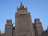 Газета The Wall Street Journal нашла две новые российские базы к северу от Латакии Газета The Wall Street Journal нашла две новые российские базы к северу от Латакии