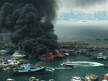 Крупный пожар в гавани Гонконга: сгорел десяток судов
