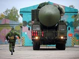 Ракетный полк "Тополь" поднят по тревоге на учениях на средней Волге Ракетный полк "Тополь" поднят по тревоге на учениях на средней Волге