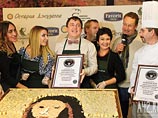 В Новокузнецке изготовили съедобную "Джоконду" из продуктов импортозамещения В Новокузнецке изготовили съедобную "Джоконду" из продуктов импортозамещения