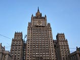 Директор департамента по вопросам новых вызовов и угроз МИД РФ Илья Рогачев заявил, что Россия может начать бомбежку территории Ирака, если власти этой страны обратятся к Москве с такой просьбой