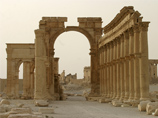 Боевики ИГ разрушили в Пальмире Триумфальную арку, построенную древними римлянами около двух тысяч лет назад