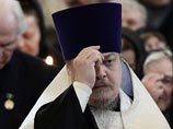 У Белого дома молились о жертвах октябрьских событий 1993 года и о мире в России У Белого дома молились о жертвах октябрьских событий 1993 года и о мире в России