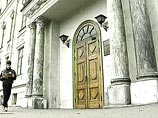 Прокуратура Санкт-Петербурга наказала сотрудников, устроивших проверку школьников на наркотики Прокуратура Санкт-Петербурга наказала сотрудников, устроивших проверку школьников на наркотики