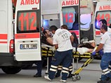 Взрывы прогремели под эстакадой, ведущей к вокзалу. Там утром начали собираться активисты профсоюзных объединений, которые планировали устроить согласованный с властями митинг в поддержку мира и осудить действия террористических организаций Взрывы прогремели под эстакадой, ведущей к вокзалу. Там утром начали собираться активисты профсоюзных объединений, которые планировали устроить согласованный с властями митинг в поддержку мира и осудить действия террористических организаций