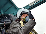 Президент Украины Петр Порошенко полетал на истребителе-перехватчике Су-27