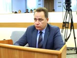 По его словам, "министр финансов Семен Аешин на сентябрьской сессии Верховного Совета РХ публично обещал сохранить все социальные выплаты" По его словам, "министр финансов Семен Аешин на сентябрьской сессии Верховного Совета РХ публично обещал сохранить все социальные выплаты"