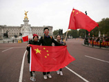 Председателя КНР, приехавшего в Лондон впервые за десятилетие, встретили пушечными залпами