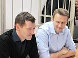 "Зря раскачивал лодку": Олега Навального, отправленного в ШИЗО, планируют перевести на строгие условия содержания