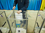 Украина в воскресенье выбирает местные советы и мэров областных центров. Местные выборы должны определить, какие партии получат решающее слово в регионах
