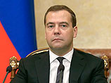 Медведев назвал запрет Украины на рейсы в Россию "борьбой со своим народом"