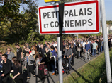 Несколько тысяч человек приняли участие в траурных мероприятиях в память о жертвах крупного ДТП на юго-западе Франции, в результате которого погибли 43 человека, в том числе и малолетний ребенок