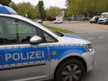В Берлине полицейский воткнул нож в ягодицу британского туриста, гулявшего ночью по проезжей части