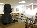 Члены российского ПЕН-центра возмущены "разгромом" Библиотеки украинской литературы Члены российского ПЕН-центра возмущены "разгромом" Библиотеки украинской литературы