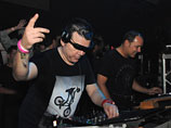Группа The Crystal Method уличила Кремль в использовании своей песни для видео из Сирии Группа The Crystal Method уличила Кремль в использовании своей песни для видео из Сирии