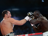 Денис Лебедев защитил титул чемпиона WBA, а Поветкин победил Мариуша Ваха Денис Лебедев защитил титул чемпиона WBA, а Поветкин победил Мариуша Ваха