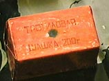 Полицейские Сахалина задержали бродягу, у которого при себе было обнаружено взрывное устройство. Бездомный пояснил, что изъятая у него тротиловая шашка была найдена некоторое время назад на берегу реки Полицейские Сахалина задержали бродягу, у которого при себе было обнаружено взрывное устройство. Бездомный пояснил, что изъятая у него тротиловая шашка была найдена некоторое время назад на берегу реки