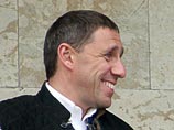 ЦБ выбрал план финансового оздоровления "Уралсиба", предложенный Коганом, который в ближайшее время станет владельцем 82% акций кредитной организации, а также принял решение о предоставлении финансовой помощи в размере 81 млрд рублей ЦБ выбрал план финансового оздоровления "Уралсиба", предложенный Коганом, который в ближайшее время станет владельцем 82% акций кредитной организации, а также принял решение о предоставлении финансовой помощи в размере 81 млрд рублей