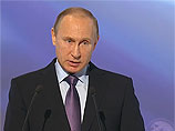 Путин поблагодарил живущих за рубежом соотечественников за поддержку во время присоединения Крыма