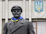 BBC: Украинская декоммунизация тормозится из-за проблем на местах