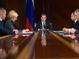 В то же время официально эта информация не подтверждается В то же время официально эта информация не подтверждается