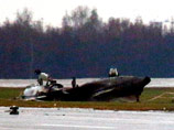 Самолет Falcon в ночь на 21 октября 2014 года при взлете во Внуково столкнулся со снегоуборочной машиной, оказавшейся на взлетно-посадочной полосе