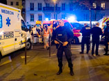 Начало бойни, устроенной террористами в пятницу вечером на концерте в парижском клубе Bataclan, попало на видео