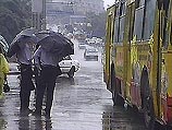 Сегодняшнее утро в Приморье выглядит довольно зловеще. Регион затянут свинцовыми тучами, идет беспрерывный дождь Сегодняшнее утро в Приморье выглядит довольно зловеще. Регион затянут свинцовыми тучами, идет беспрерывный дождь