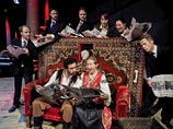 Сайт Ходорковского публикует фотографии с репетиций оперы