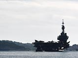 Франция направила к сирийским берегам авианосец "Шарль де Голль"