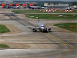 Медведев допустил приостановку полетов из РФ в другие страны Медведев допустил приостановку полетов из РФ в другие страны