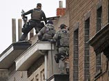 Прокурор Парижа подтвердил убийство организатора терактов во время спецоперации в Сен-Дени Прокурор Парижа подтвердил убийство организатора терактов во время спецоперации в Сен-Дени