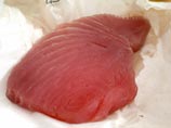 В США впервые разрешили употреблять в пищу генетически модифицированную рыбу