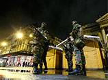 Бельгийская полиция ищет Салаха Абдесалама - одного из подозреваемых в парижских терактах.