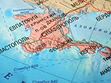 Более половины россиян воспринимают слова "Крым наш" как символ торжества и гордости Более половины россиян воспринимают слова "Крым наш" как символ торжества и гордости
