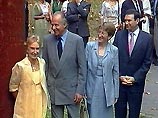 На церемонии открытия присутствовали король Испании Хуан Карлос I...