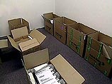 Швейцарская сторона передала российским коллегам несколько коробок с документами и материалами, касающимися так называемого "дела "Аэрофлота"
