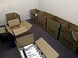 Швейцарская сторона передала российским коллегам несколько коробок с документами и материалами, касающимися так называемого "дела "Аэрофлота" Швейцарская сторона передала российским коллегам несколько коробок с документами и материалами, касающимися так называемого "дела "Аэрофлота"