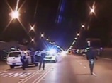В США обнародовано видео расстрела полицейским чернокожего подростка. В Чикаго начались протесты В США обнародовано видео расстрела полицейским чернокожего подростка. В Чикаго начались протесты