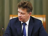 Бастующие кубанские дальнобойщики, возмущенные введенной в ноябре системой платежей за проезд "Платон", подписались под требованием уволить министра транспорта РФ Максима Соколова Бастующие кубанские дальнобойщики, возмущенные введенной в ноябре системой платежей за проезд "Платон", подписались под требованием уволить министра транспорта РФ Максима Соколова