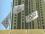 Олимпийский флаг приспущен сегодня в столице Игр-2000