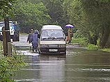 Сейчас дождь и ветер смещаются в центральные и северные районы области в сторону Охотского моря Сейчас дождь и ветер смещаются в центральные и северные районы области в сторону Охотского моря