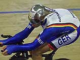 Во второй день соревнований на велотреке олимпийскими чемпионами стали немец Роберт Бартко и команда Франции