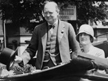 После изучения бухгалтерской документации легендарного лондонского ателье Henry Poole & Co выяснилось, что британский политик Уинстон Черчилль крайне неаккуратно оплачивал свои счета