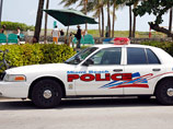 Нападение с ножом на участницу ярмарки искусств в Майами приняли за перформанс