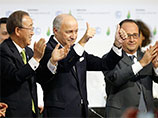 Участники экологического саммита в Париже утвердили "историческое" соглашение по климату